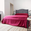 The burgundy red linen bedspread has been carefully designed to suit a wide range of interior styles and to blend perfectly in both classic and contemporary home spaces.