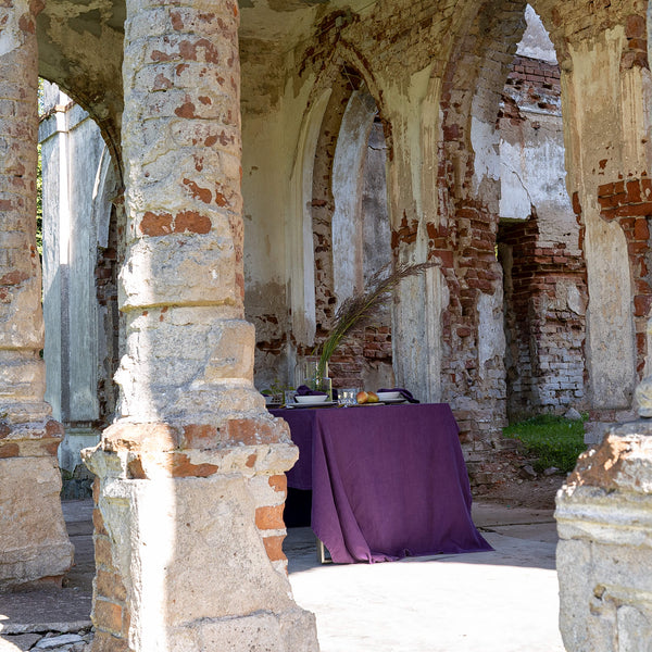 Deep purple linen tablecloth would give your dining area a new character and style. Our linen tablecloths are made from the highest quality European linen and are designed for a long lasting.