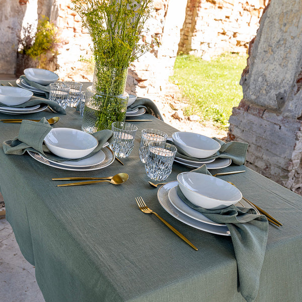 Moss green linen tablecloth would give your dining area a new character and style. Our linen tablecloths are made from the highest quality European linen and are designed for a long lasting.