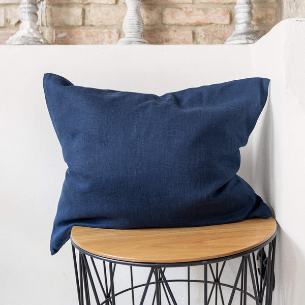Sometimes it takes just a small detail to make a home interior complete, perfect and unique. And that our navy blue linen throw pillow with zipper. With them pillows always go with any interior - from minimalist to classic.