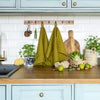 Olive green tea towels made of natural linen are durable, making them the ideal companions for your daily culinary adventures. Carefully crafted, our linen tea towels are not only practical but also add colour and sophistication to your kitchen.