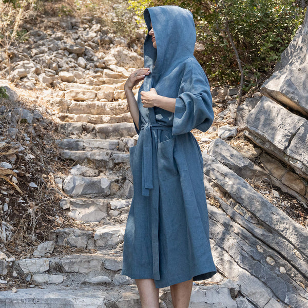 Wrap yourself in our ocean blue linen bathrobe and enjoy the exceptional comfort, elegance and breathability of natural linen. Our linen bathrobe is designed and crafted with exceptional attention to details.