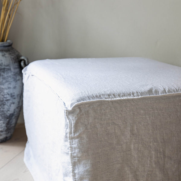 Introducing our new optical white linen ottoman cover – the ultimate solution for giving your ottoman a fresh look and upgrading your interior effortlessly.