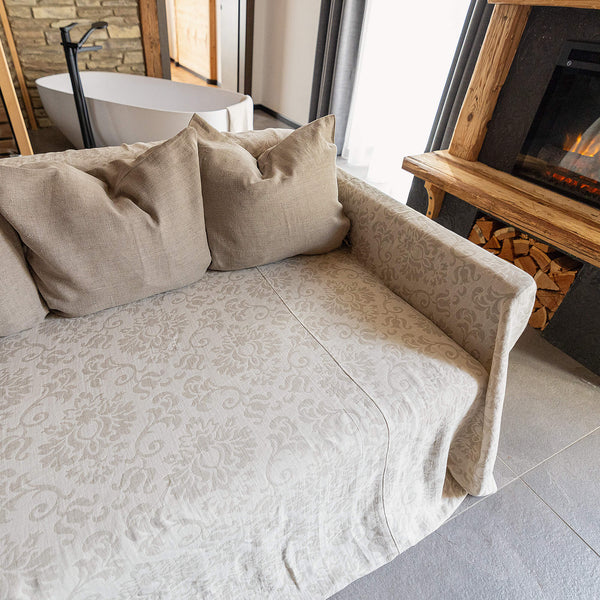 Whether you're looking for your sofa protection or refresh its appearance, our royal floral pattern linen couch cover will provide the perfect solution. The timeless natural linen effortlessly complements any interior decor.