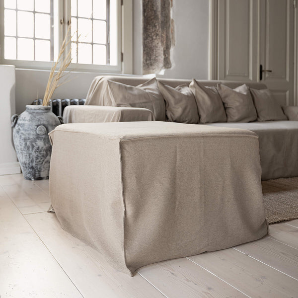 Our new rustic heavy unbleached linen ottoman cover – the ultimate solution for giving your ottoman a fresh look and upgrading your interior. Crafted with care, our ottoman cover made from the highest quality linens, available in a range of colours.