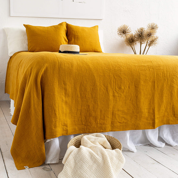 The amber yellow linen bedspread has been carefully designed to suit a wide range of interior styles and blend perfectly in both classic and contemporary home spaces. Our linen bedspreads are extremely versatile and complementing different the of interiors perfectly, adding new colours and emotions.