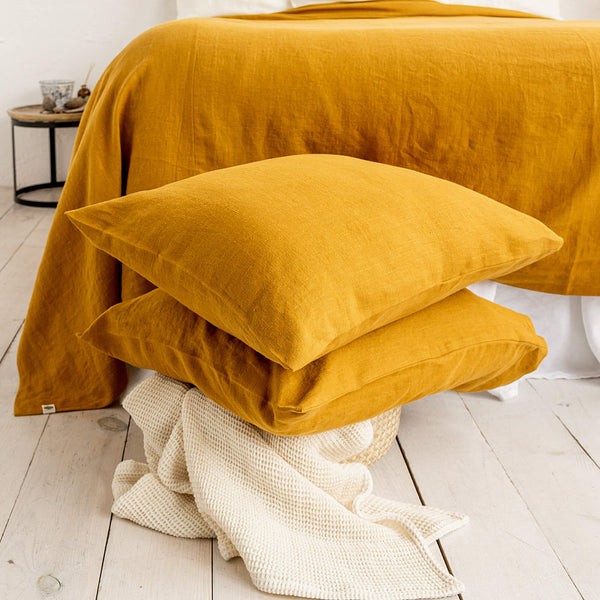 Amber yellow pillows would fit interiors from minimalist to classic, from Scandinavian to country style. Mix and match the colours of the pillow shams and create a unique atmosphere at home.