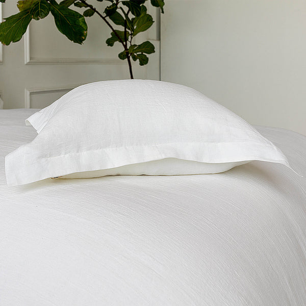 Our optical white pillowcases is made from the softest and finest natural linen fabrics, giving your home an unmistakable elegance and style.