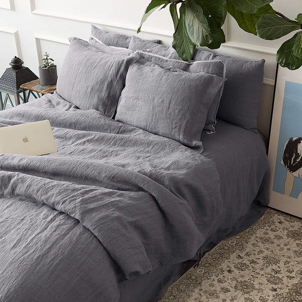 Our charcoal grey linen duvet cover set - a simple and perfect way to refresh your bedroom with a touch of classic luxury. Our natural linen duvets are made from a wide fabric for a luxurious feel without any extra seams in the middle.