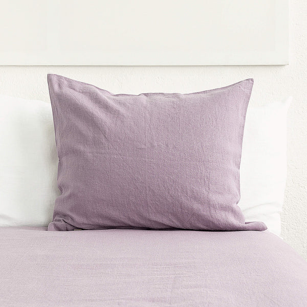 Sometimes it takes just a small detail to make a home interior complete, perfect and unique. And that little detail could be our light lilac linen pillow sham with zipper.