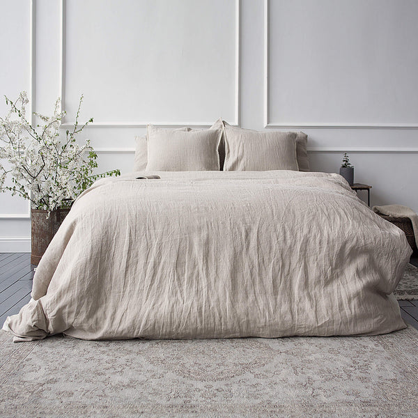 Natural unbleached linen duvet cover will grant luxurious comfort and will give your bed new elegant look.This natural linen duvet cover combines comfort and elegance, and gives you the opportunity to enjoy all the qualities of natural linen.