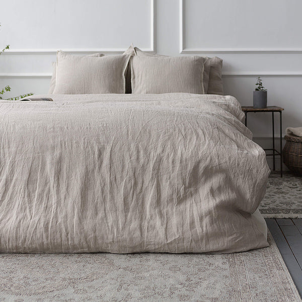 When you choose our natural unbleached linen bed linen set, you are choosing a timeless classic and the serenity and elegance it brings. Our linen duvets, made from a wide fabric, ensure maximum comfort at all times.Feel cool during summer and delightfully warm in winter, as linen adapts to your body's needs with remarkable ease.