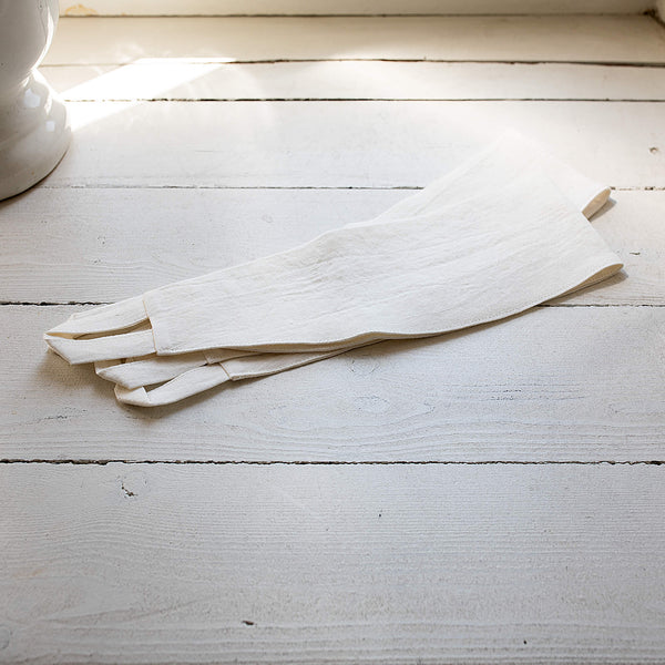 Our off white linen curtain tie-back is the perfect solution for keeping your curtains looking neat and stylish. Made from the highest-quality European linen, they offer durability and a luxurious feel.