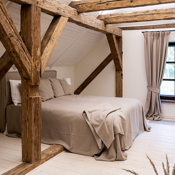 Rustic heavy unbleached linen bedspread has been carefully designed to suit a wide range of interior styles and blend perfectly in both classic and contemporary home spaces. Our linen bedspreads are extremely versatile.