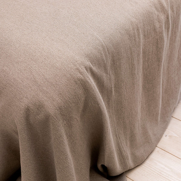 Rustic heavy unbleached linen bedspread has been carefully designed to suit a wide range of interior styles and blend perfectly in both classic and contemporary home spaces. Our linen bedspreads are extremely versatile.