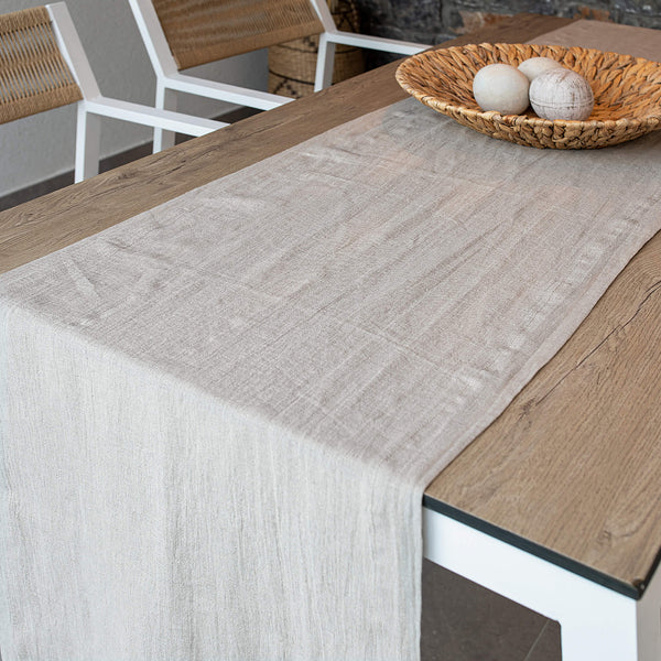 Give your table a touch of distinction and decoration with our unbleached linen table runner. Use the table runner on its own or combine it with a linen tablecloth, placemats or napkins.