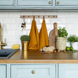 The amber yellow tea towels made of natural linen are durable, making them the ideal companions for your daily culinary adventures. Carefully and precisely crafted, our linen tea towels are not only practical but also add colour and sophistication to your kitchen.