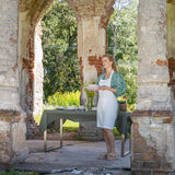 Whether you're a seasoned chef or an aspiring home cook, our linen aprons are sure to elevate your culinary experience.