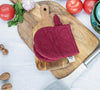 Crafted with a quilted exterior and heat-insulating padding on the inside, it provides reliable protection for your hand and forearm against heat while handling hot dishes and cookware.
