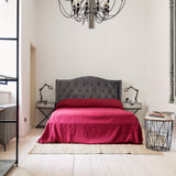 The burgundy red linen bedspread has been carefully designed to suit a wide range of interior styles and to blend perfectly in both classic and contemporary home spaces.