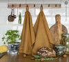 Dusty mustard tea towels made of natural linen are durable, making them the ideal companions for your daily culinary adventures. Carefully crafted, our linen tea towels are not only practical but also add colour and sophistication to your kitchen.