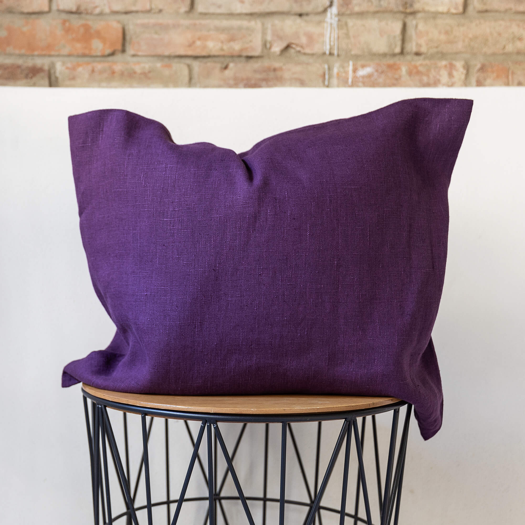 Sometimes it takes just a small detail to make a home interior complete, perfect and unique. That little detail could be our deep purple linen throw pillow with zipper. With them pillows always go with any interior from minimalist to classic style.