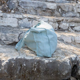 Duck egg blue linen tote bags designed and made for long, comfortable and sustainable use. Whether you're going to the beach, planning a visit to the market, or taking your baked cake to friends, our linen bag is always perfect for you.