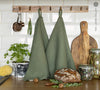 The moss green tea towels made of natural linen are durable, making them the ideal companions for your daily culinary adventures. Carefully crafted, our linen tea towels are not only practical but also add colour and sophistication to your kitchen.