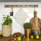 The linen pot holder come in a variety of pastel and rich colours, which are a perfect match for our other home textiles.