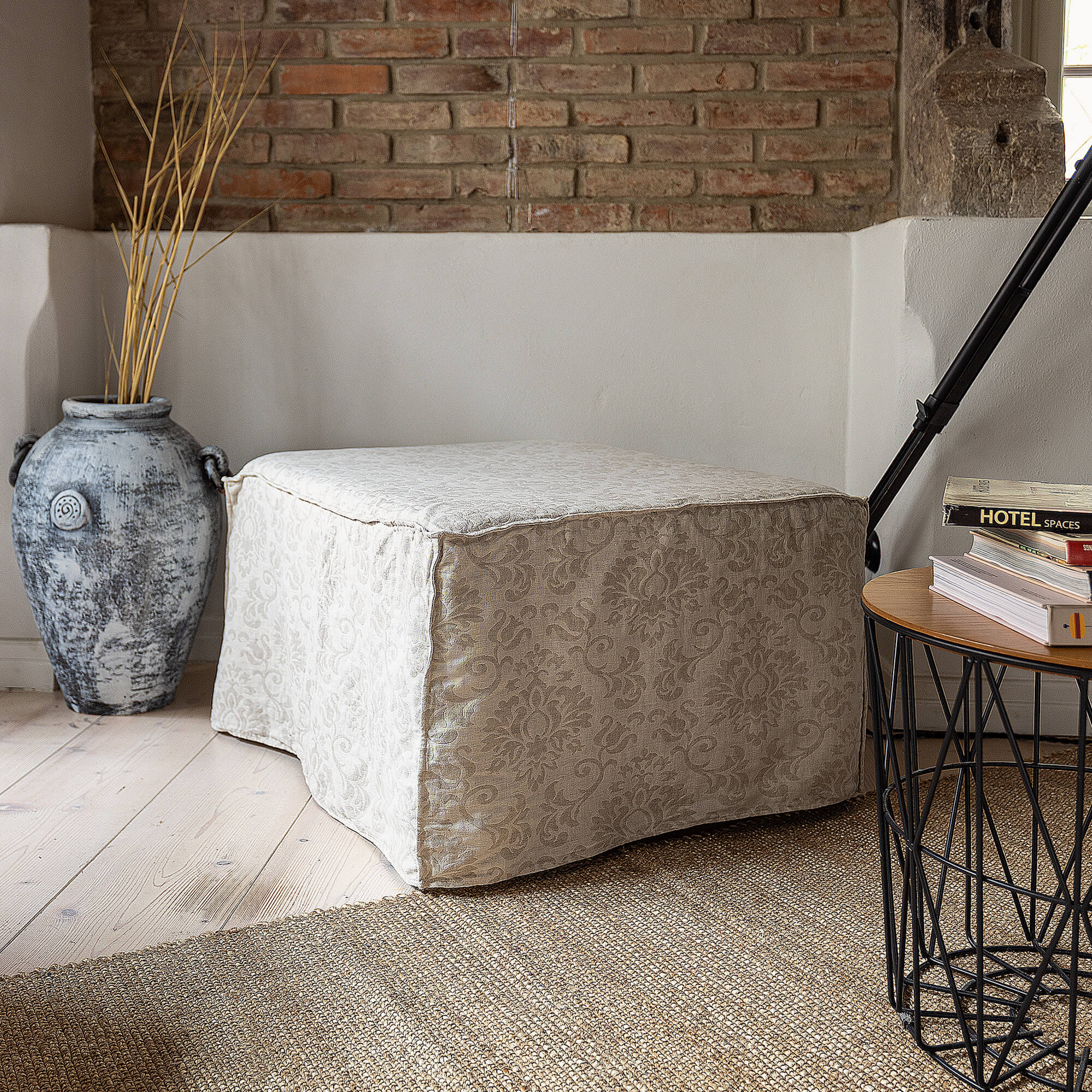 Introducing our new royal floral pattern linen ottoman cover – the ultimate solution for giving your ottoman a fresh look and upgrading your interior effortlessly.