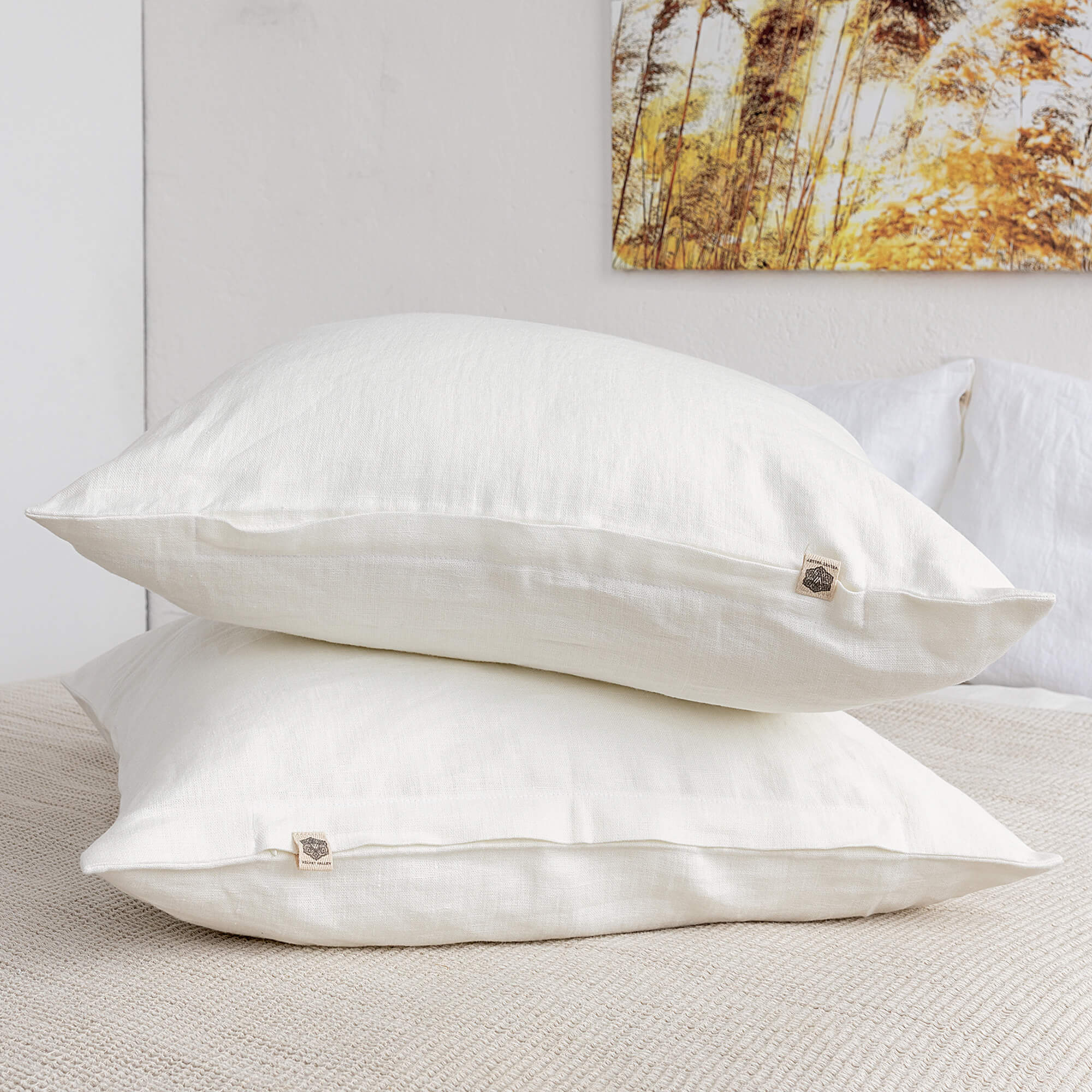 Sometimes just a small detail makes home interior complete, perfect and unique. That little detail could be our antique white linen throw pillow. 