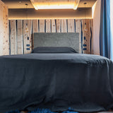 The black linen bedspread has been carefully designed to suit a wide range of interior styles and to blend perfectly in both classic and contemporary home spaces. Linen bedspreads are extremely versatile, fitting into a wide range of interiors and.