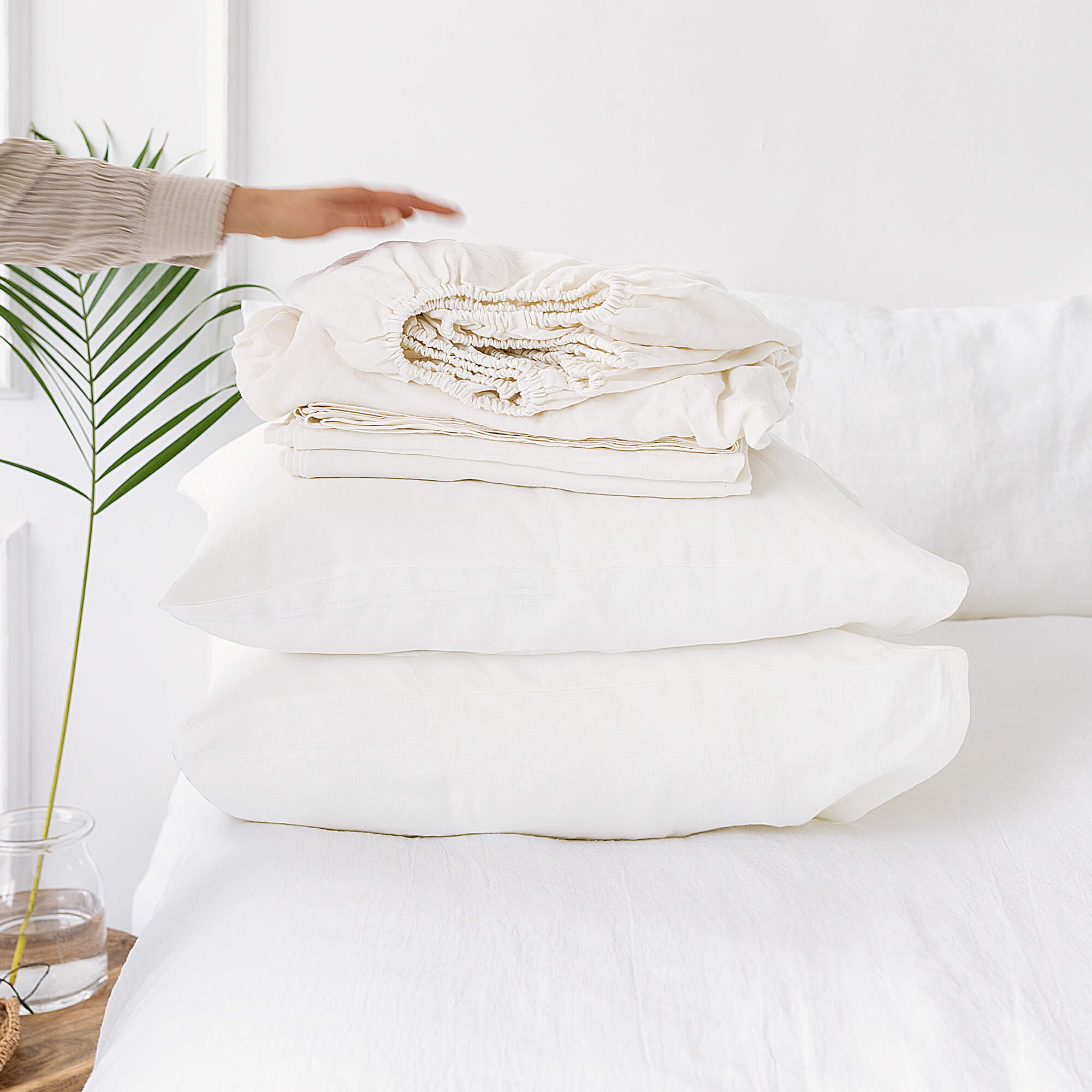 Optical white linen sheets will grant luxurious comfort and will give your bed new elegant look.
Crafted to elevate your sleeping experience, each set includes soft fitted sheet, a flat sheet and two pillowcases.