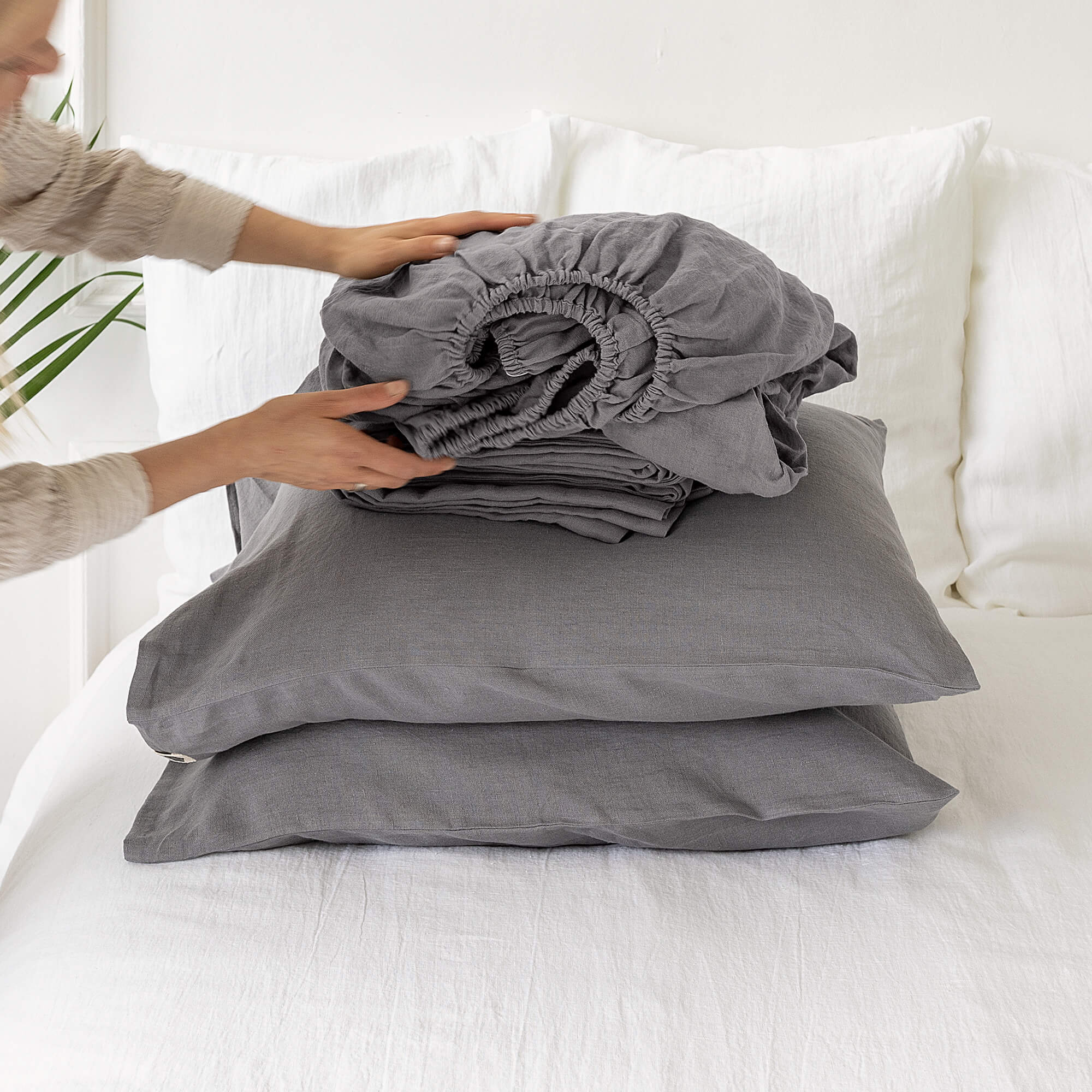 Charcoal grey linen sheets will grant luxurious comfort and will give your bed new elegant look.
Crafted to elevate your sleeping experience, each set includes soft fitted sheet, a flat sheet and two pillowcases.