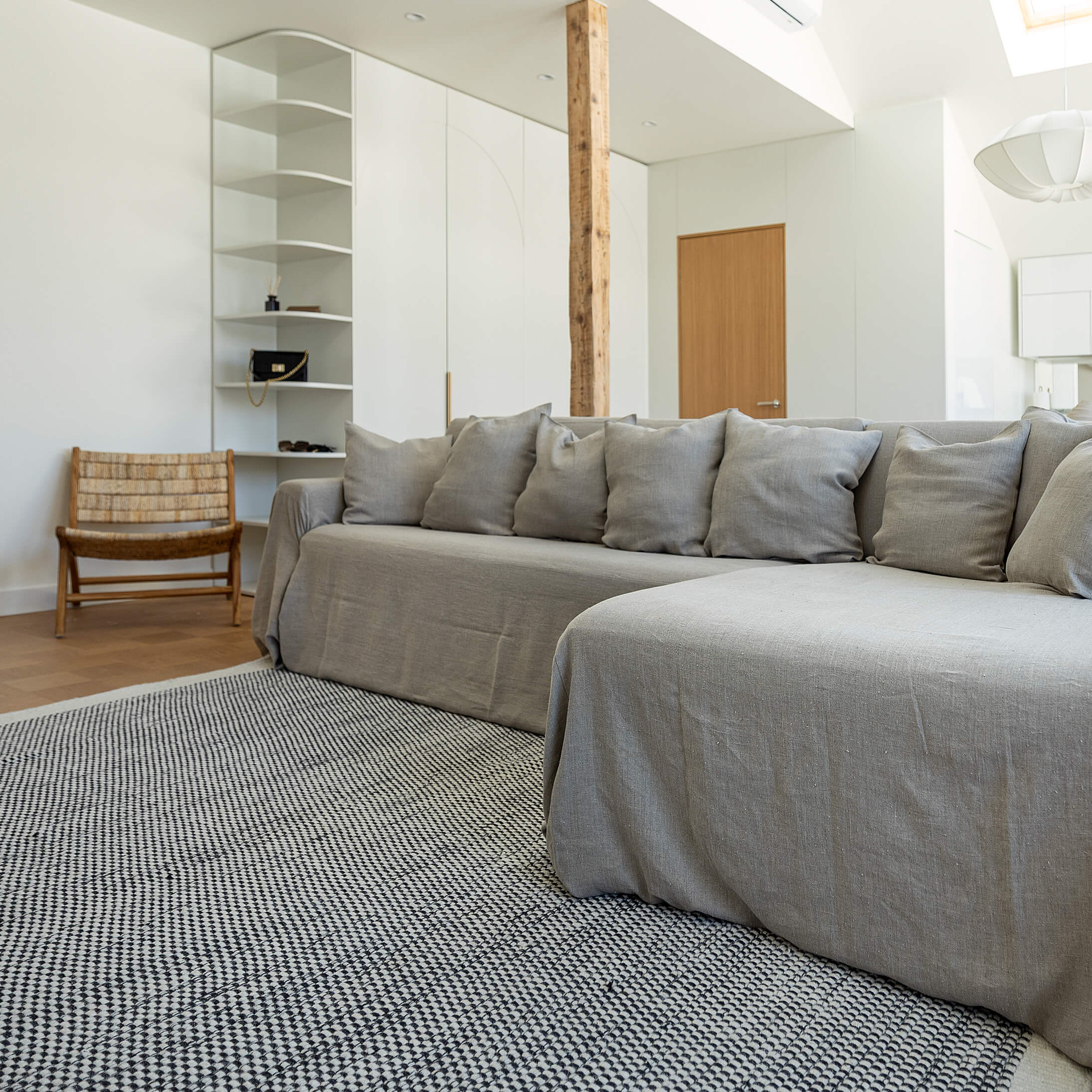 Our rustic unbleached linen sectional couch cover a stylish way to change up the look of the room. Plus, linen has natural properties that make it resistant to stains and easy to clean, which adds to its appeal for everyday use.