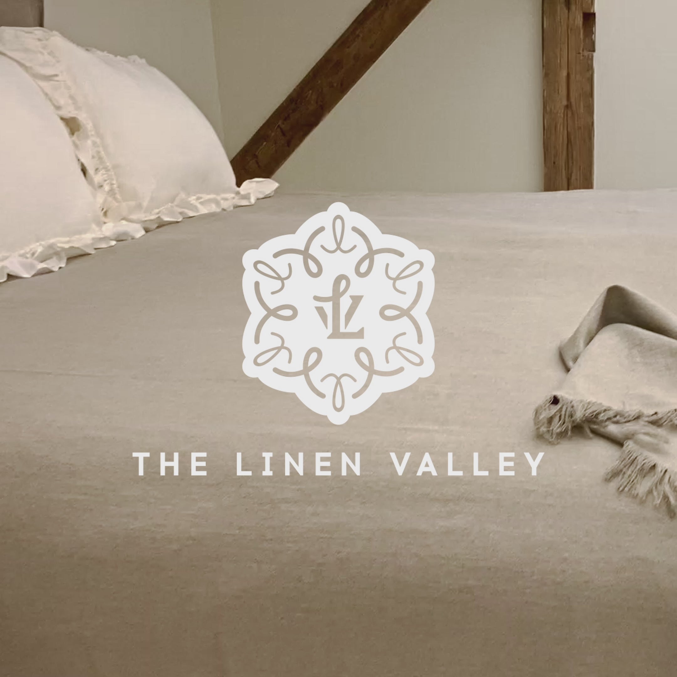 Rustic heavy unbleached linen bedspread has been carefully designed to suit a wide range of interior styles and blend perfectly in both classic and contemporary home spaces. Our linen bedspreads are extremely versatile.