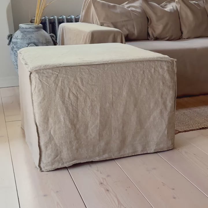Introducing our new unbleached natural linen ottoman cover – the ultimate solution for giving your ottoman a fresh look and upgrading your interior effortlessly. Revive your living space with our linen ottoman cover today.