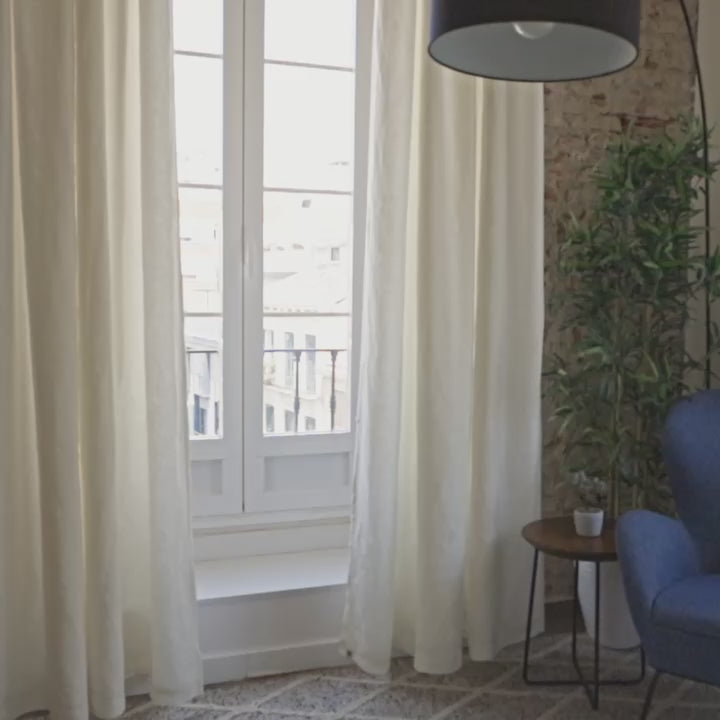 Lined off white linen curtain with lining, designed and made to provide maximum protection from the sun and heat coming through the window. Natural thermoregulatory properties of linen will help you to create comfortable atmosphere at home.